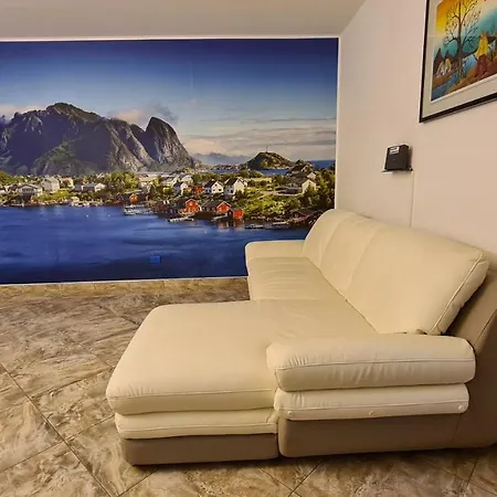 Linda Apartment Desenzano del Garda